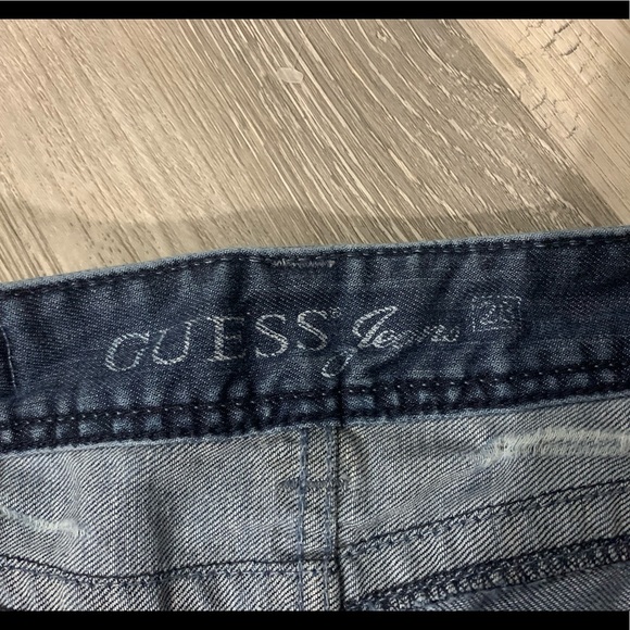 Guess Jeans Capris - Picture 6 of 7